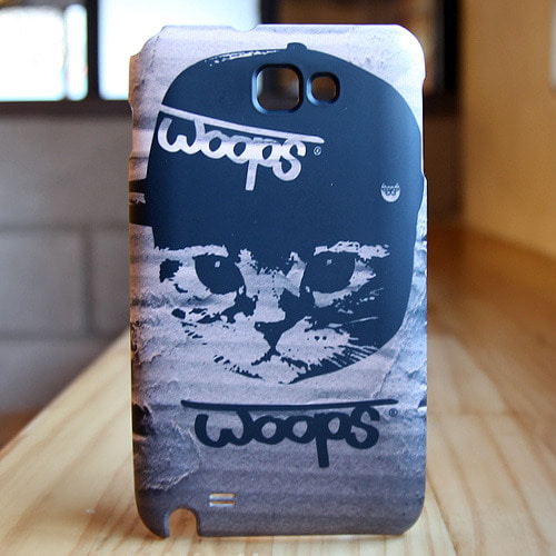 [그래피커] WOOPS_case_01 스케이트보드 타는 고양이 웁스 캐릭터 휴대폰 케이스